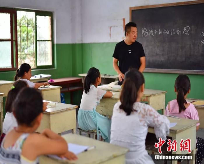 �ᴺ�����������ʫ��Ρ��ܷ��߹�ͼ